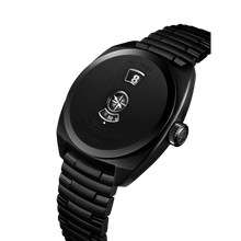 Load image into Gallery viewer, Bremont Terra Nova 38mm Jumping Hour DLC on DLC steel bracelet, side
