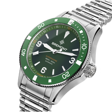 Load image into Gallery viewer, Bremont Supermarine 40mm 300m Green Dial on bracelet, side
